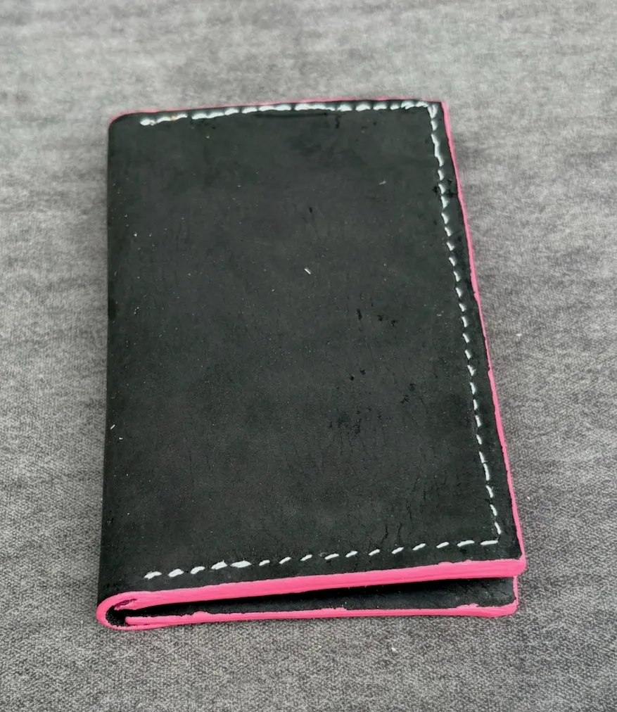 Black Vertical Bifold, photo 3 of 8