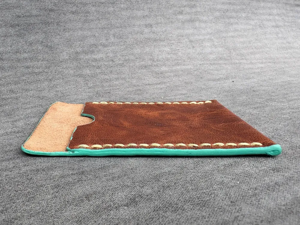 Pure Brown Cardholder, photo 2 of 3