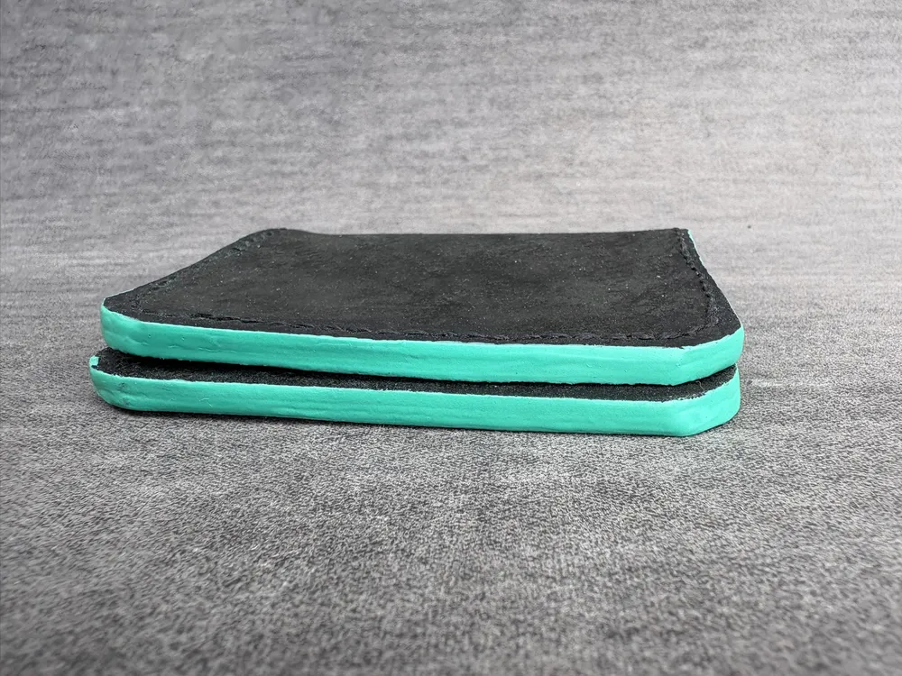 Black with Iridescent Lining and Black Pockets, photo 4 of 10