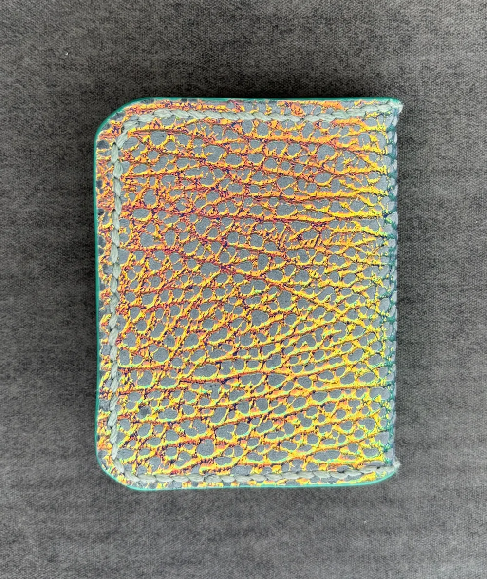 Iridescent with Black Lining, photo 2 of 9