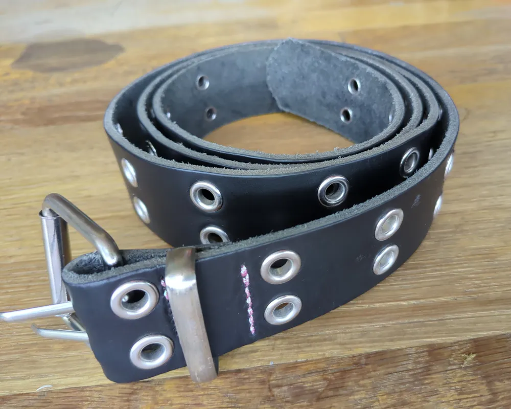 Grommeted Belt